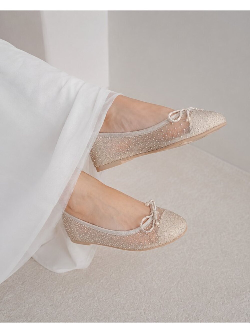 Pretty Ballerinas Size 40 Crystal Studded Ballet Flats Beige Gold Spain EU 40